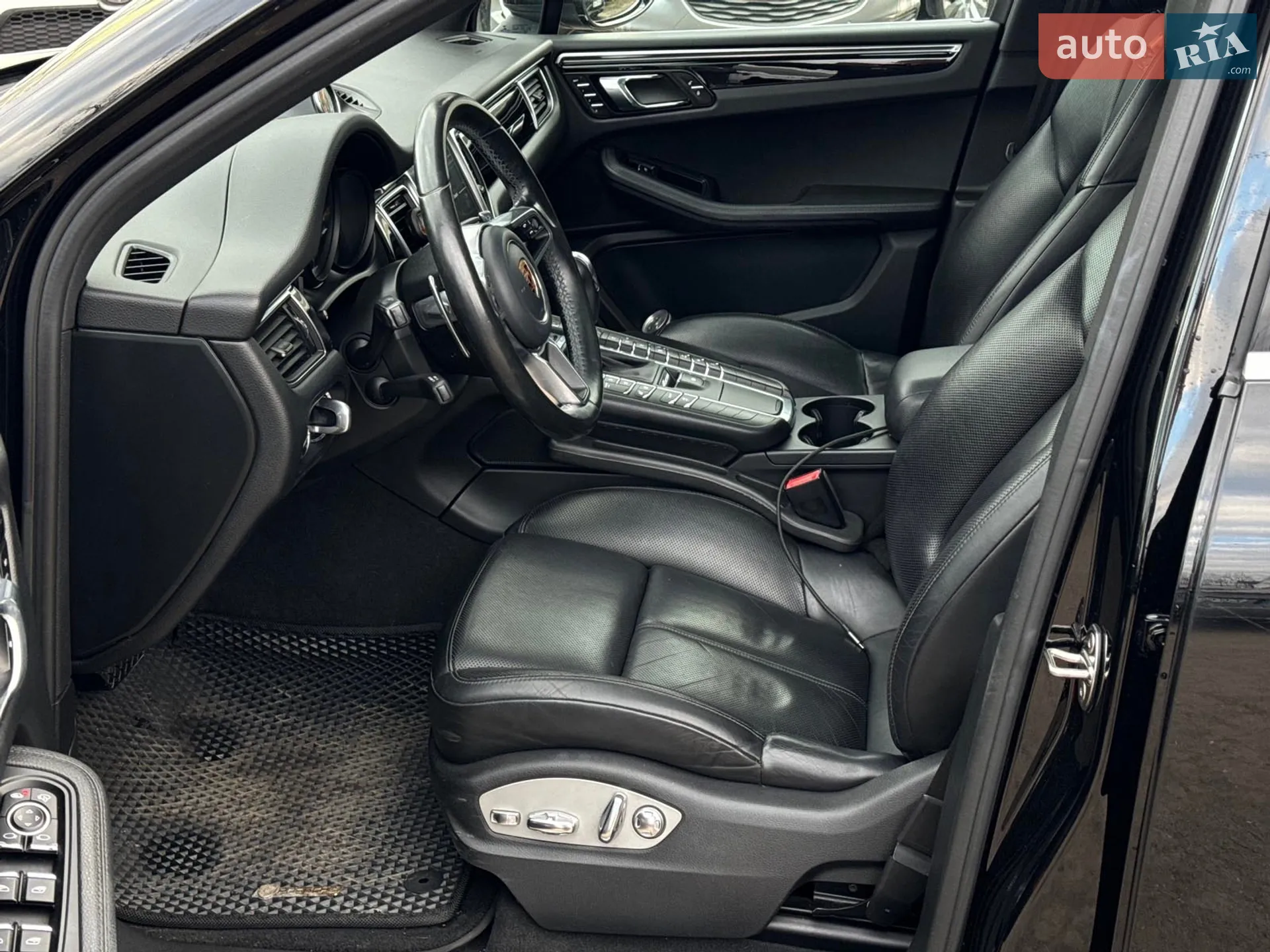 2017 Porsche Macan - мініатюра 17