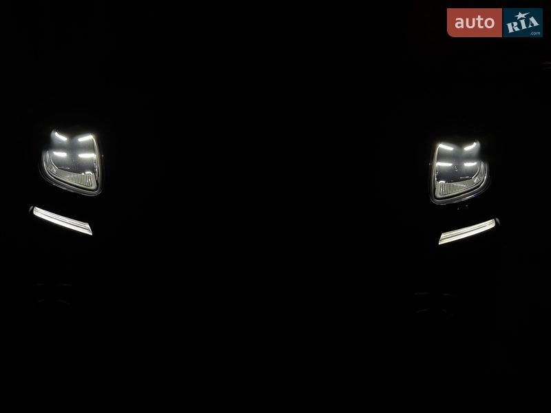 Внедорожник / Кроссовер Porsche Macan 2021 в Одессе