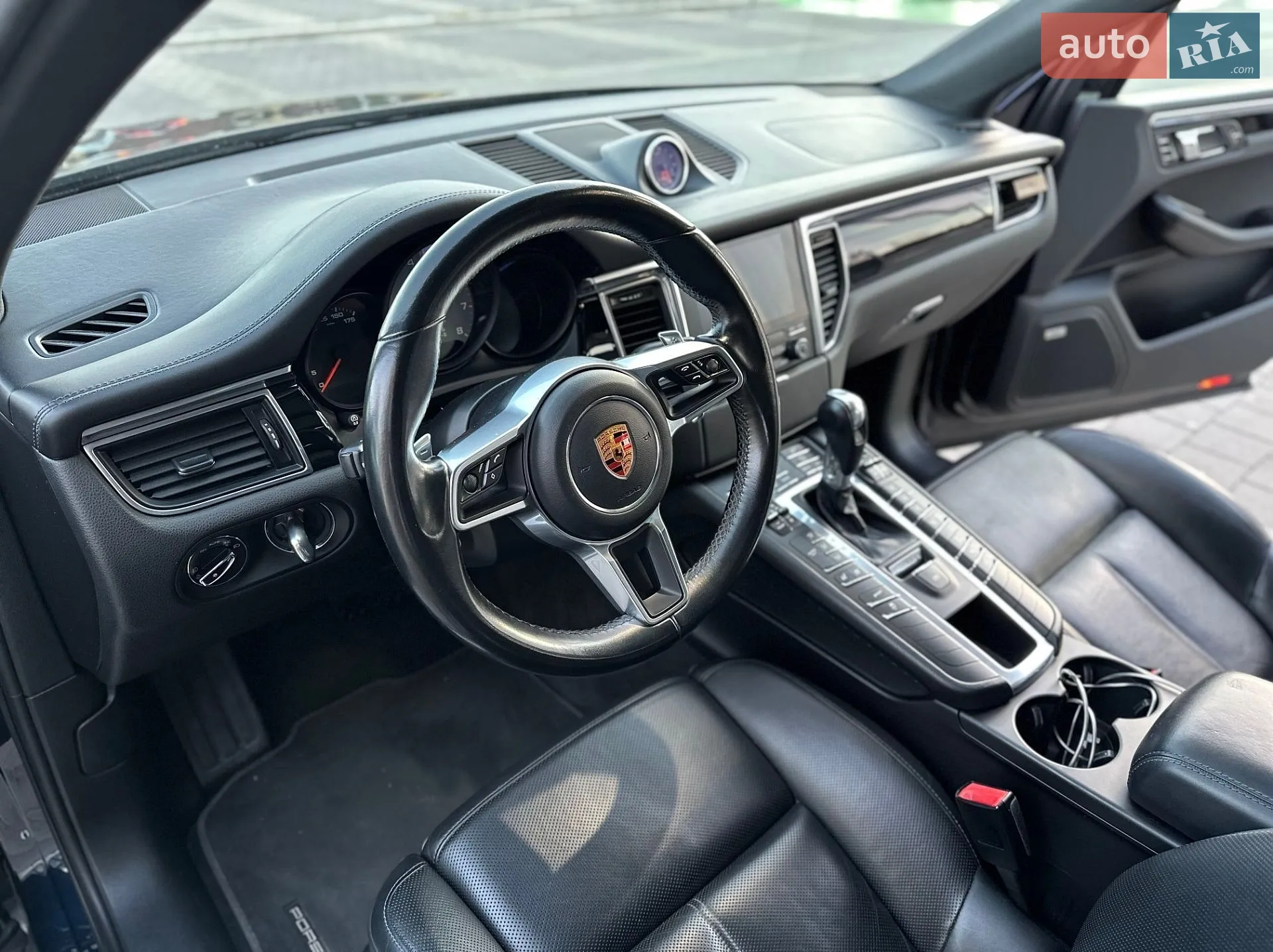 2016 Porsche Macan - мініатюра 10
