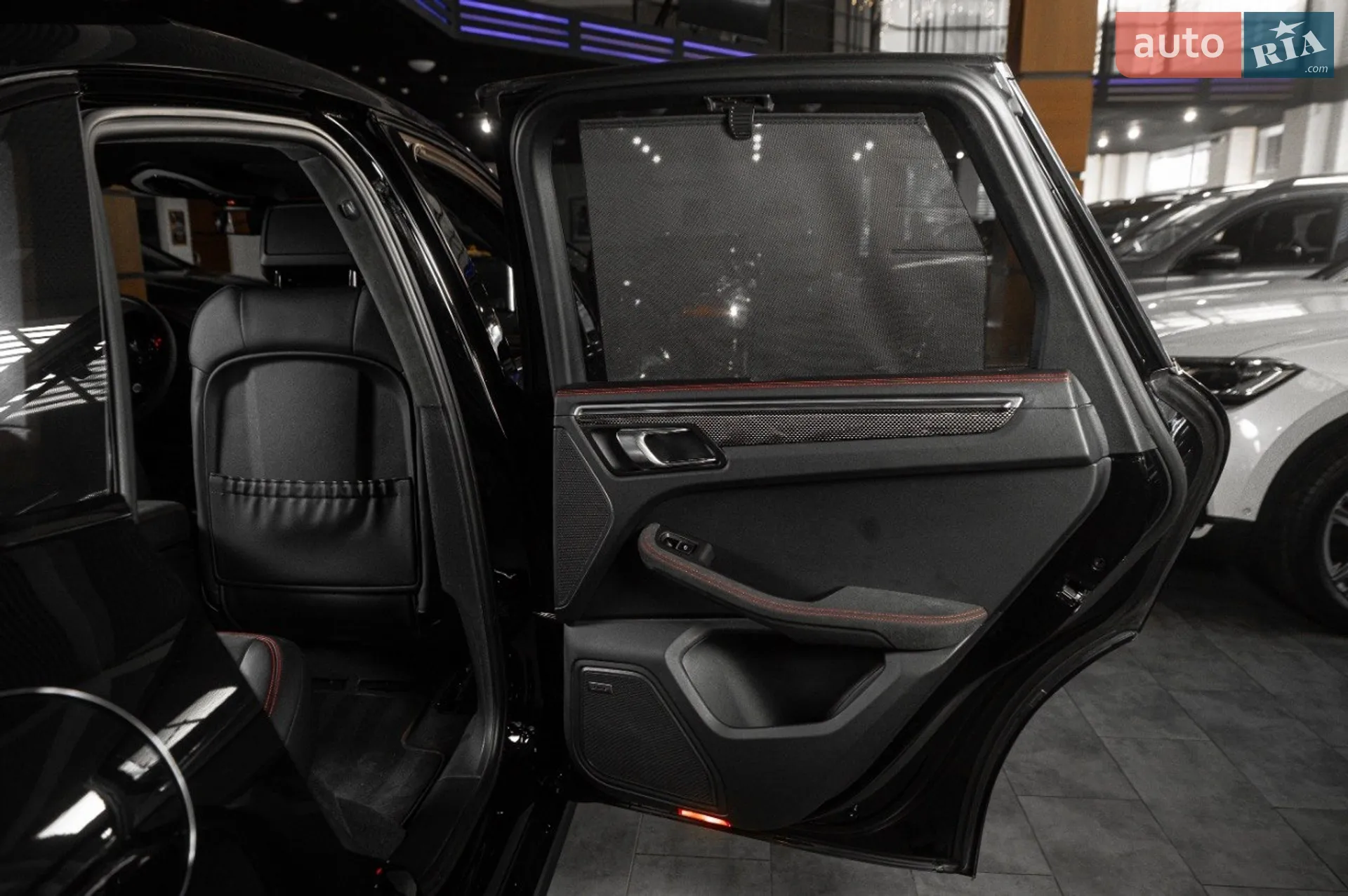 2023 Porsche Macan - мініатюра 61