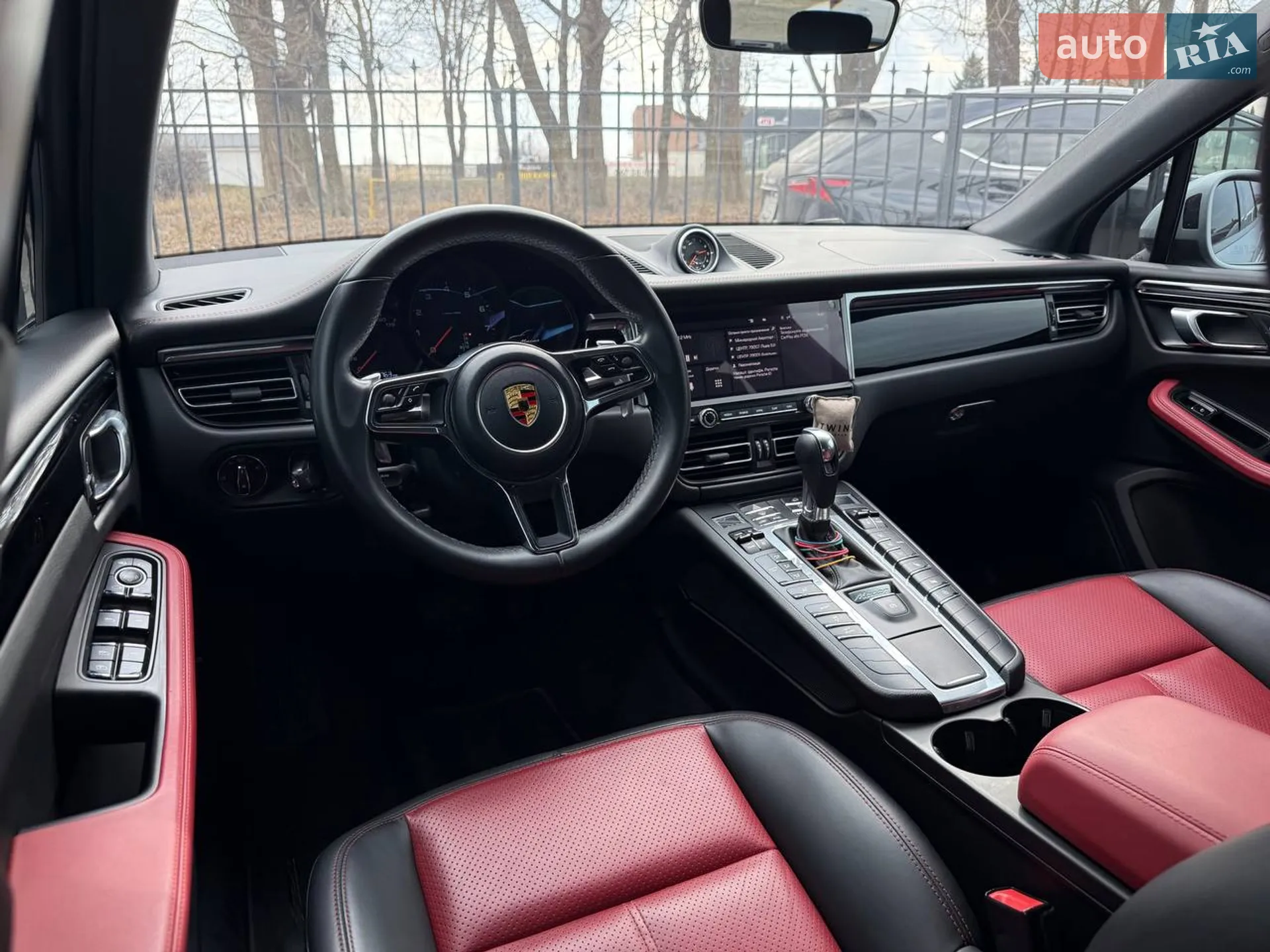 2019 Porsche Macan - мініатюра 39