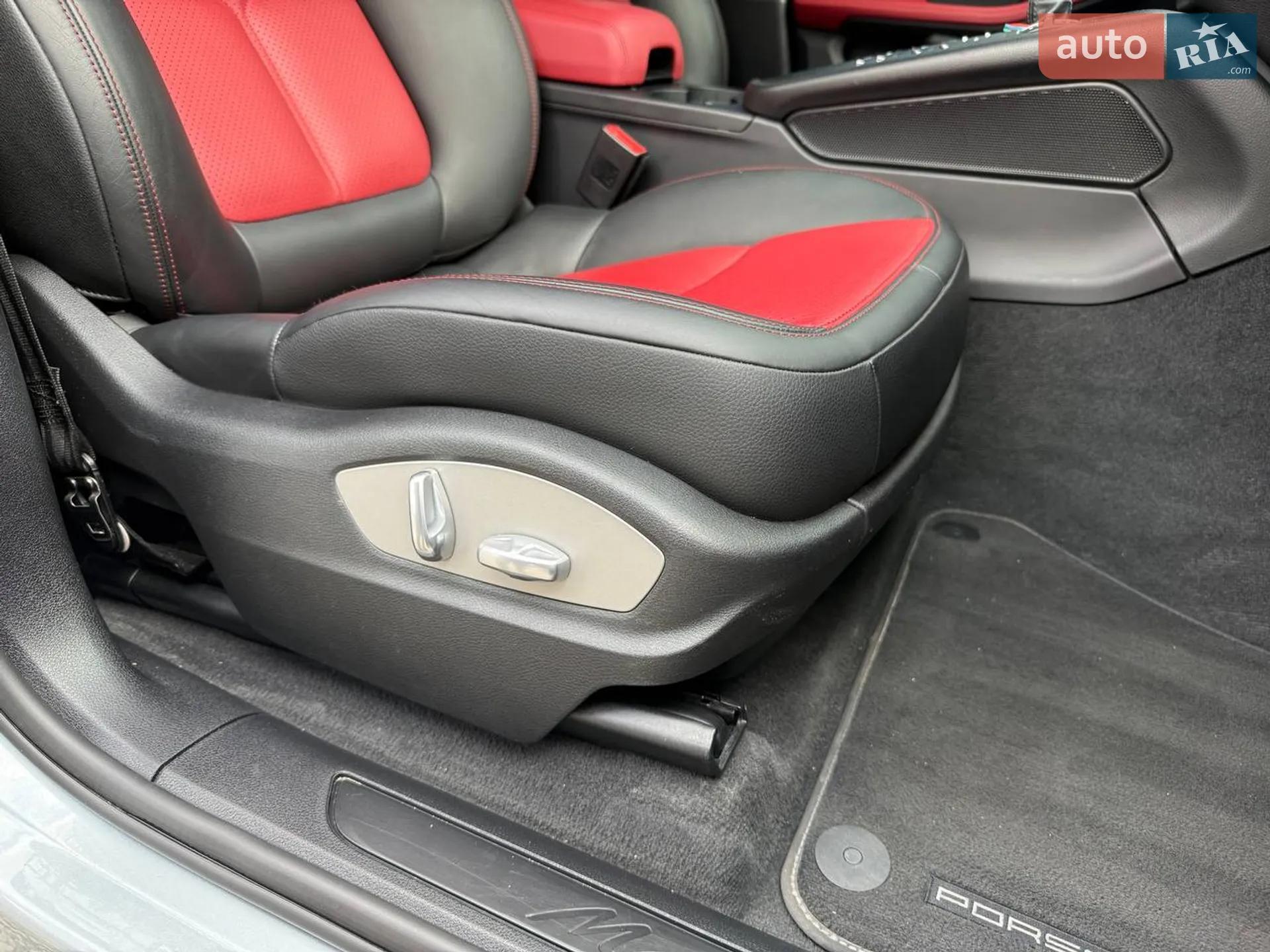 2019 Porsche Macan - мініатюра 37