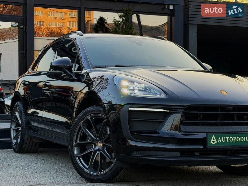 Позашляховик / Кросовер Porsche Macan 2022 в Києві