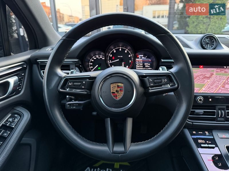 Позашляховик / Кросовер Porsche Macan 2022 в Києві