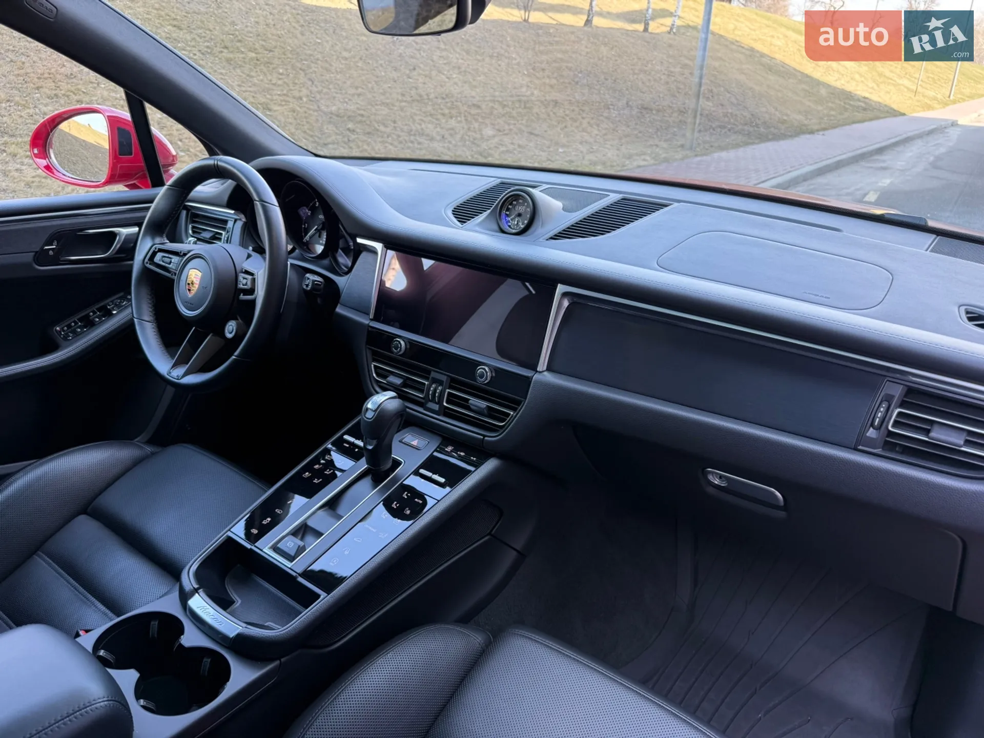 2021 Porsche Macan - мініатюра 11