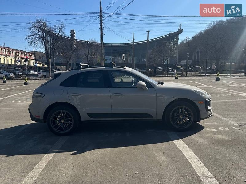 Внедорожник / Кроссовер Porsche Macan 2022 в Киеве