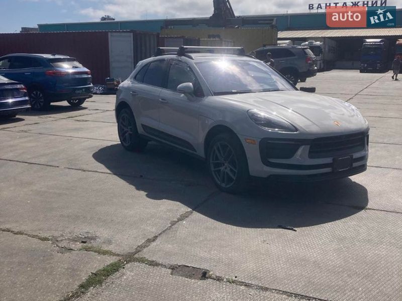 Внедорожник / Кроссовер Porsche Macan 2022 в Киеве