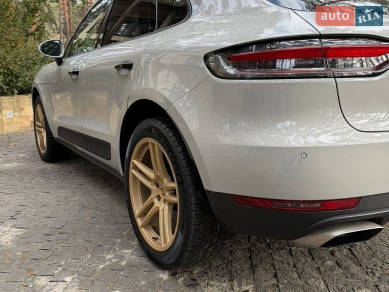 Внедорожник / Кроссовер Porsche Macan 2019 в Киеве фото 4 Внедорожник / Кроссовер Porsche Macan 2019 в Киеве