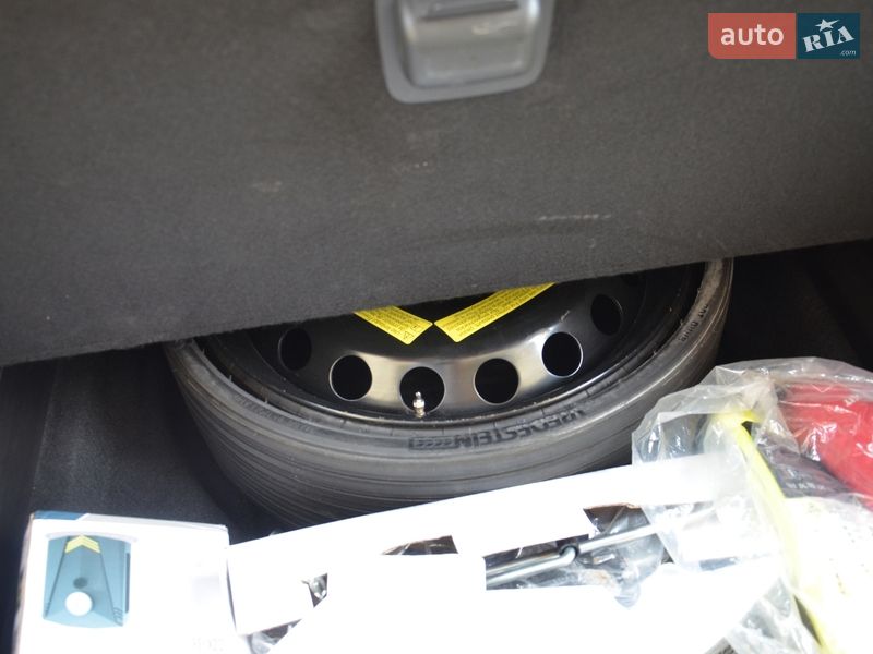 Внедорожник / Кроссовер Porsche Macan 2020 в Тернополе фото 31 Внедорожник / Кроссовер Porsche Macan 2020 в Тернополе