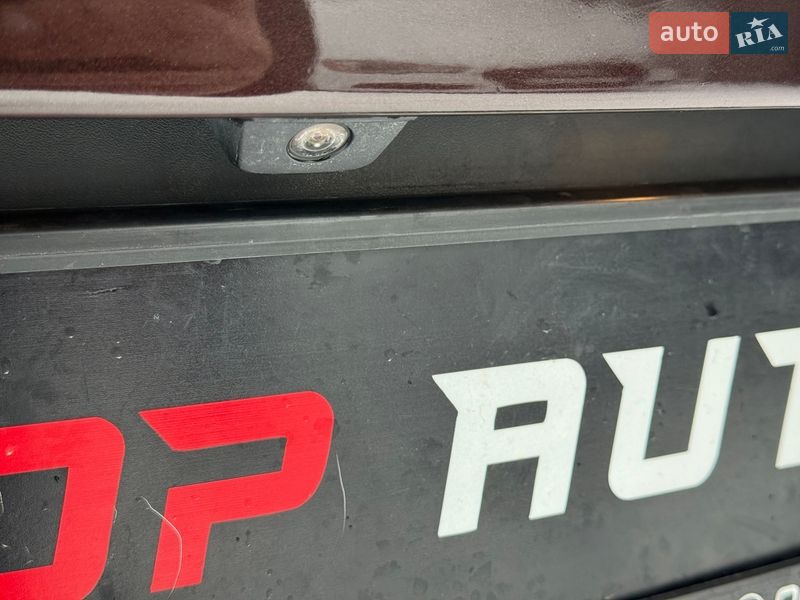 Позашляховик / Кросовер Porsche Macan 2015 в Львові