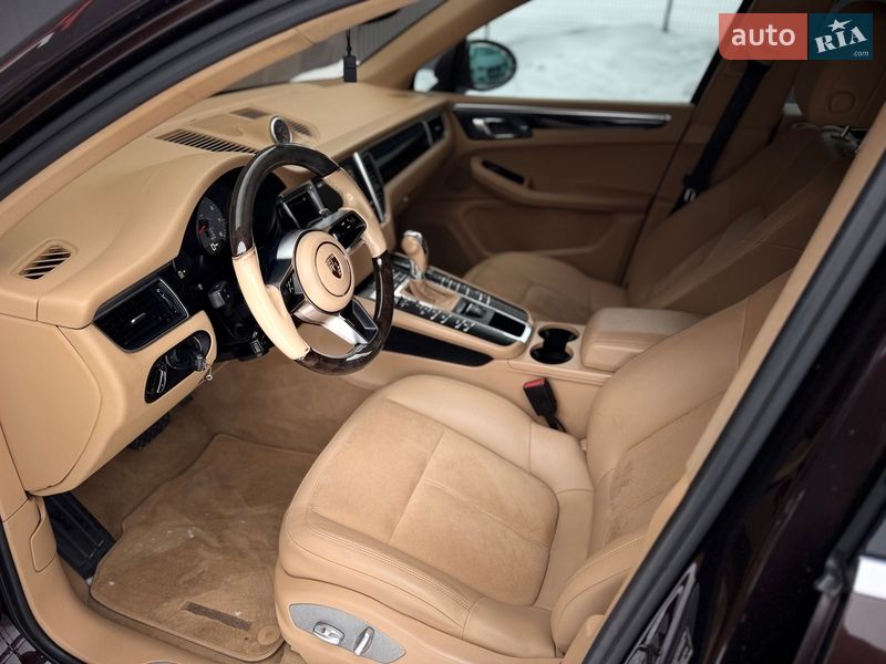 Позашляховик / Кросовер Porsche Macan 2015 в Львові