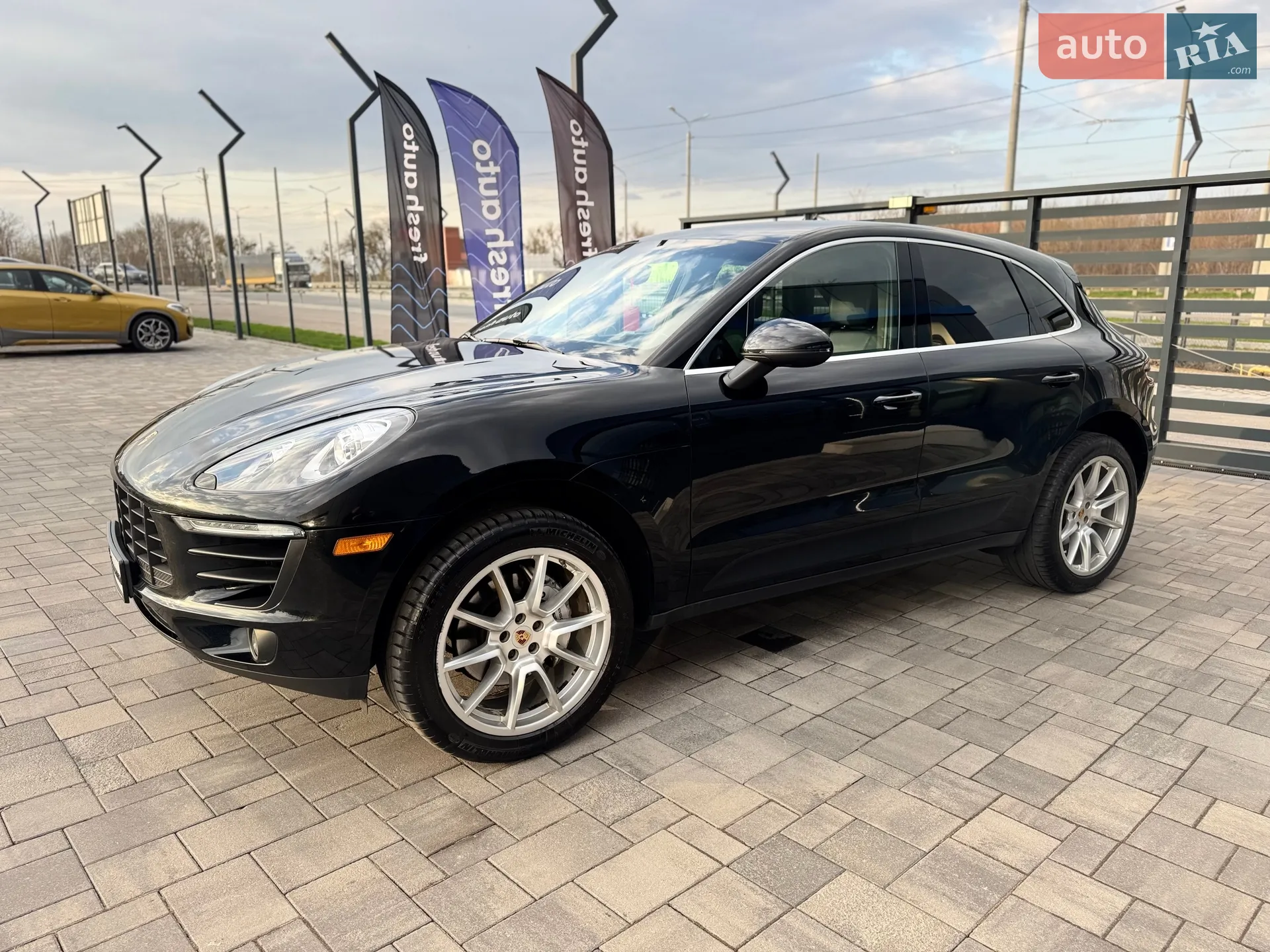 2015 Porsche Macan - мініатюра 8