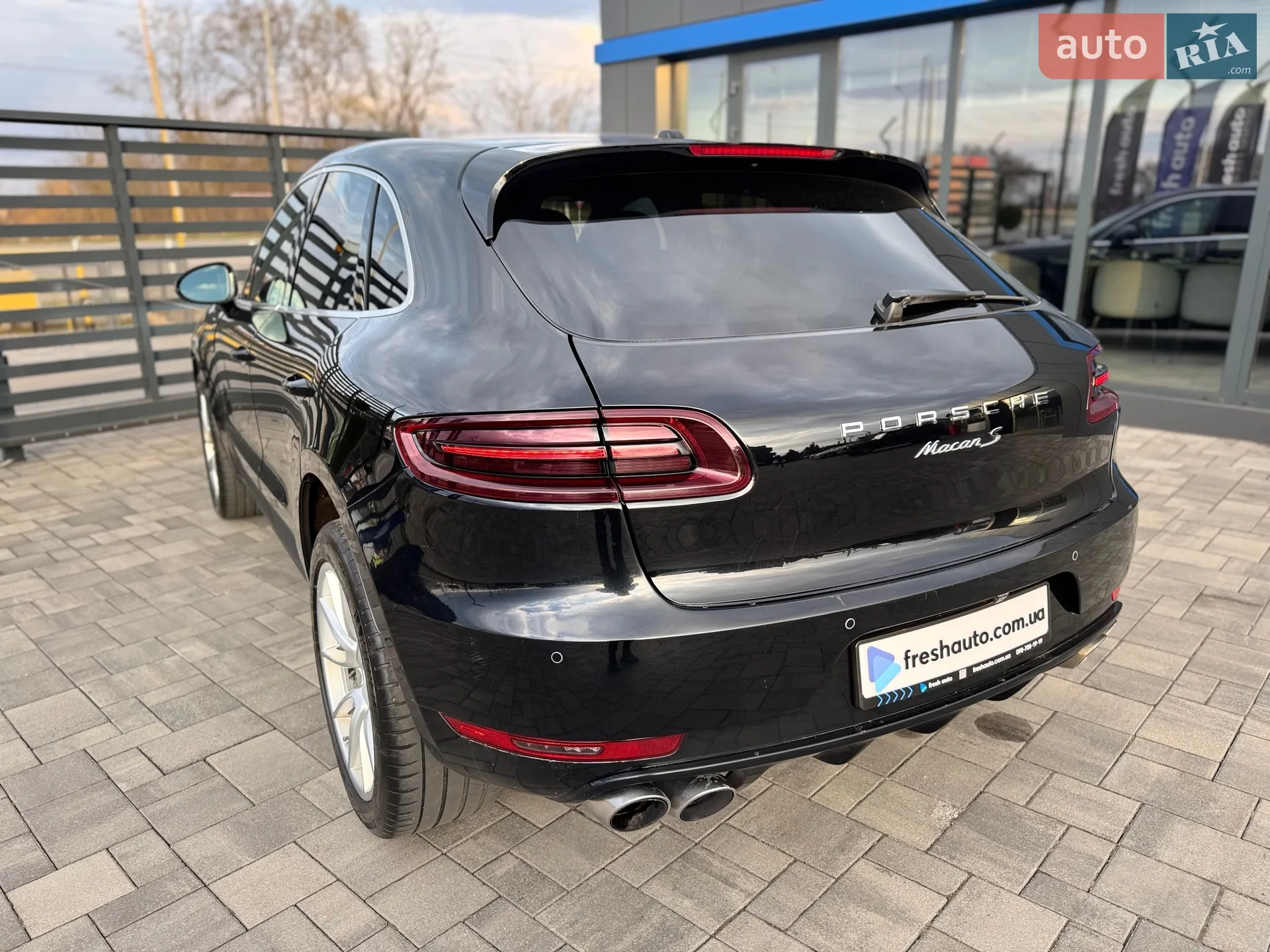 2015 Porsche Macan - мініатюра 10