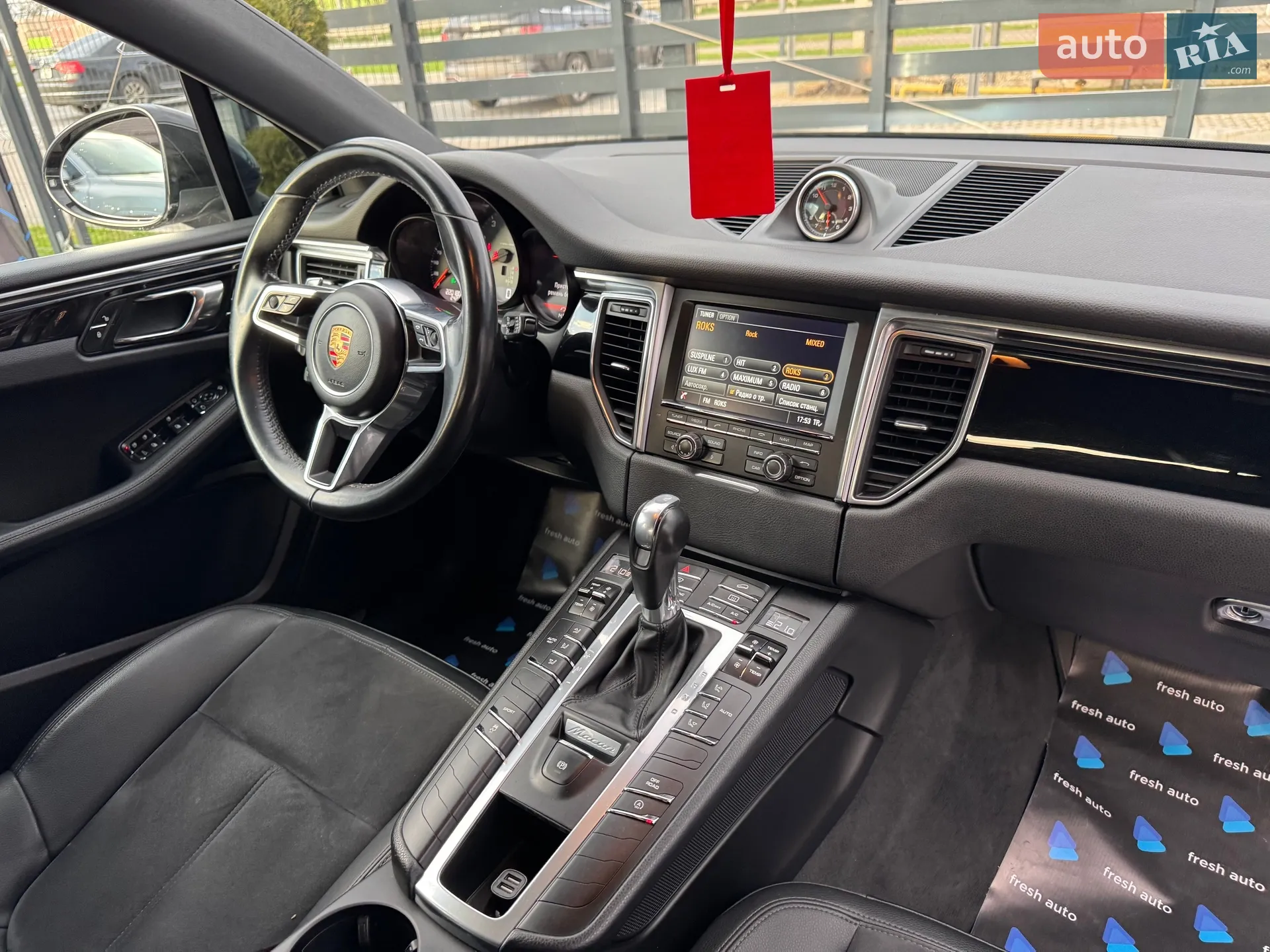 2015 Porsche Macan - мініатюра 32