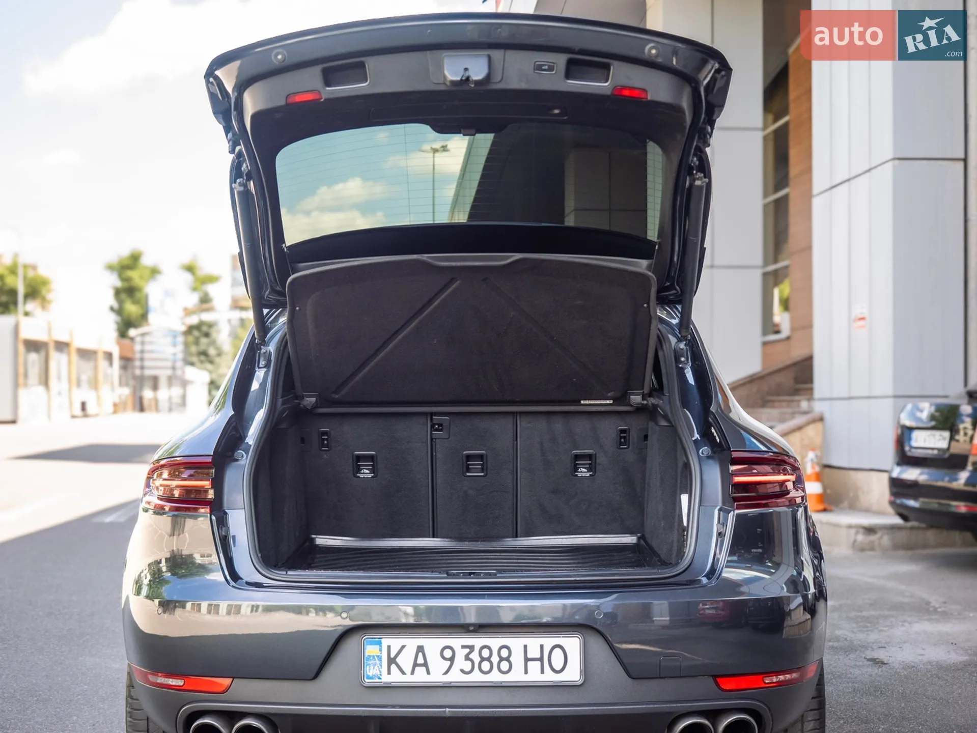 2016 Porsche Macan - мініатюра 39