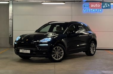 Внедорожник / Кроссовер Porsche Macan 2024 в Киеве