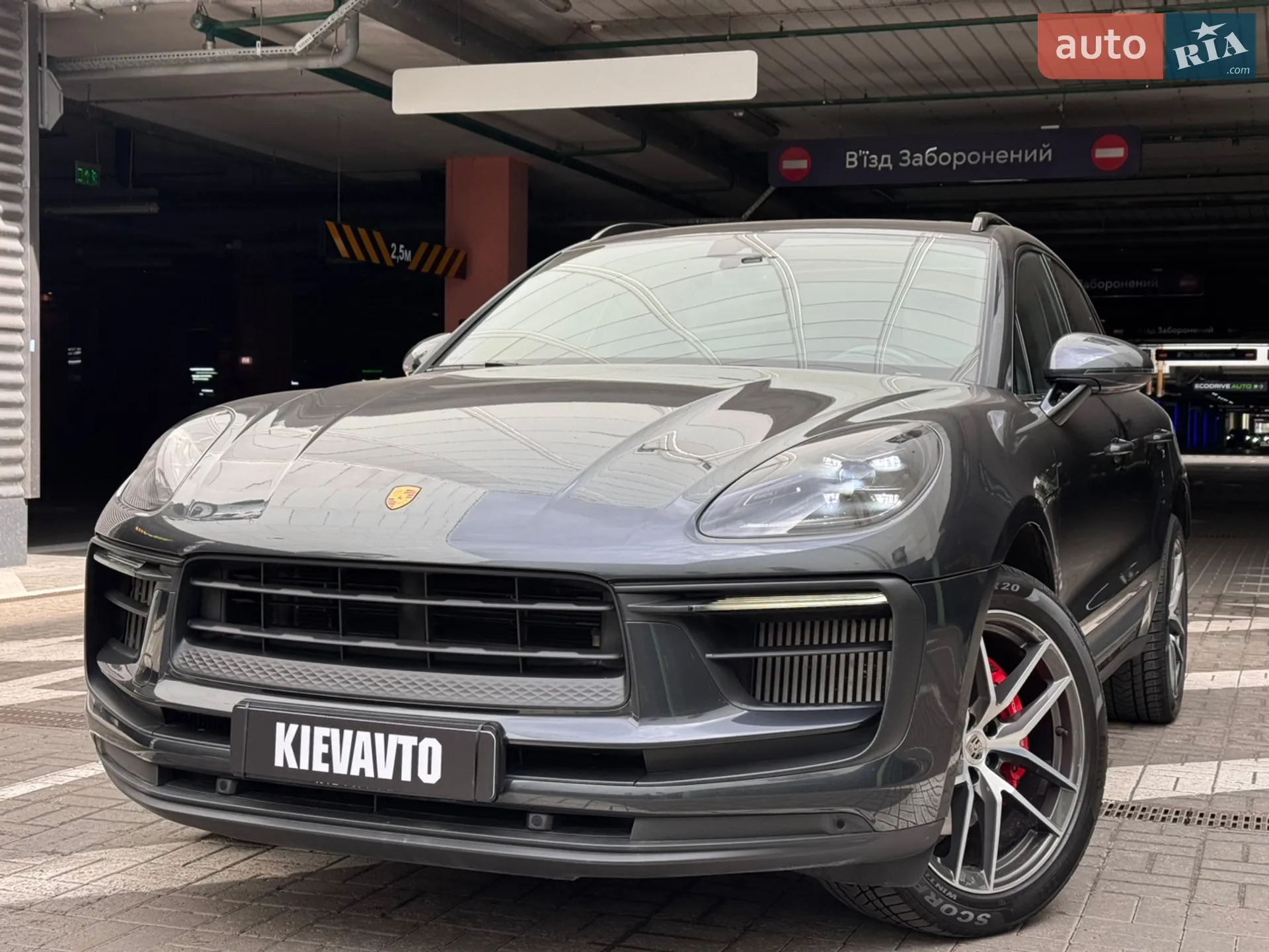 2022 Porsche Macan - мініатюра 2