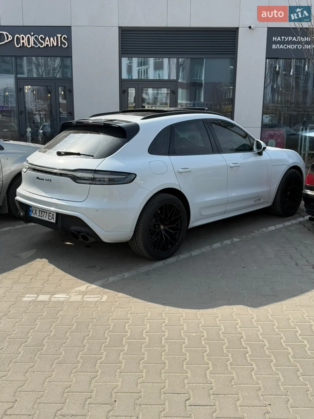 2016 Porsche Macan - мініатюра 2