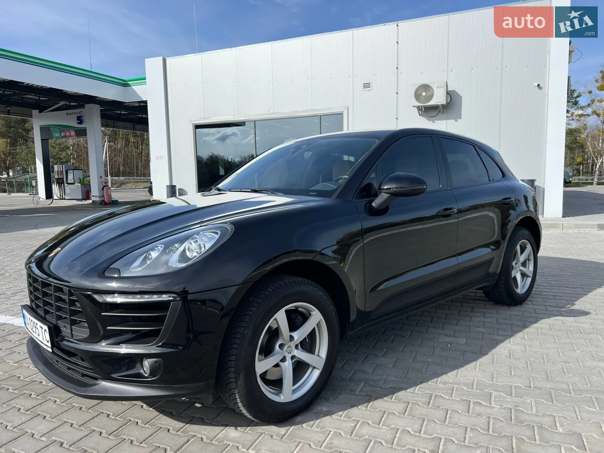 2017 Porsche Macan - мініатюра 7
