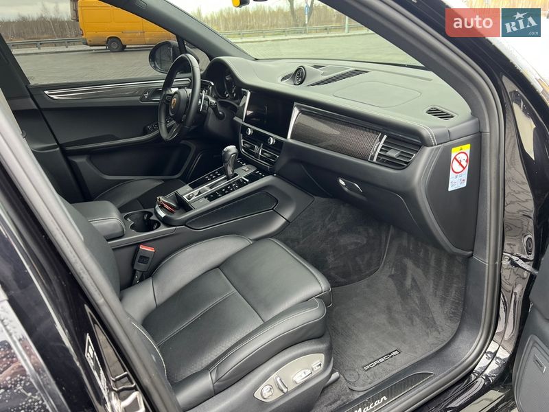 Позашляховик / Кросовер Porsche Macan 2022 в Києві