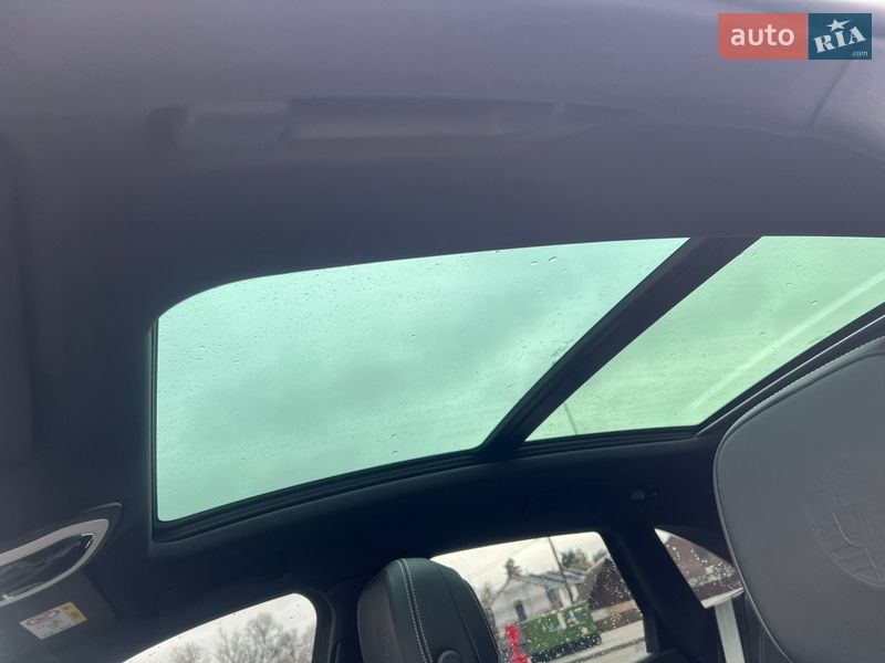 Позашляховик / Кросовер Porsche Macan 2022 в Києві