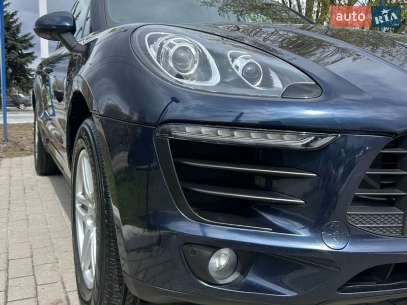 Позашляховик / Кросовер Porsche Macan 2018 в Дніпрі