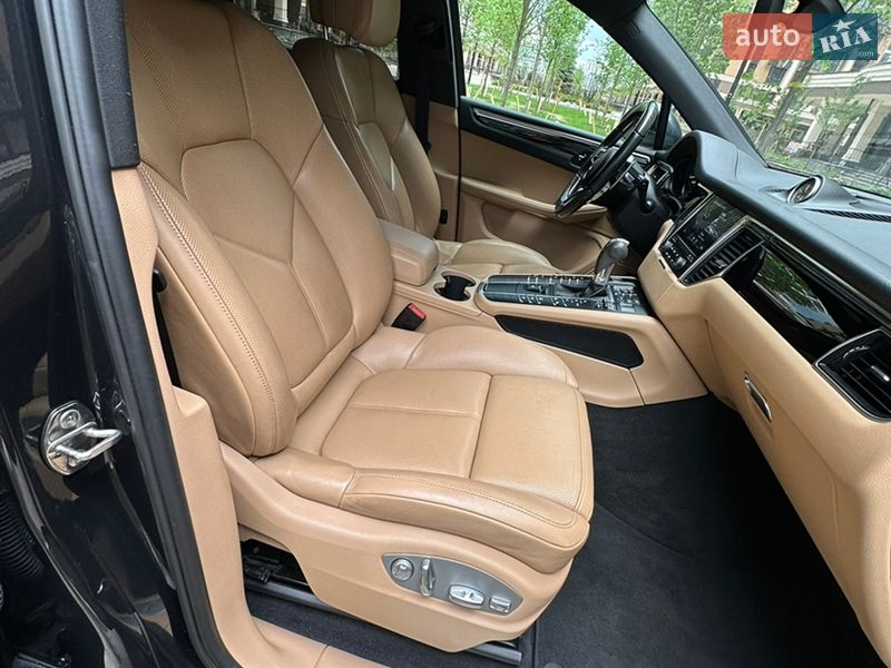 Позашляховик / Кросовер Porsche Macan 2016 в Києві фото 13 Позашляховик / Кросовер Porsche Macan 2016 в Києві