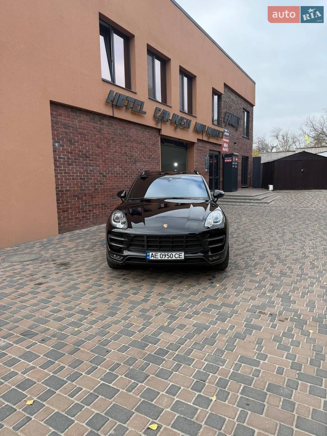 2014 Porsche Macan - мініатюра 2