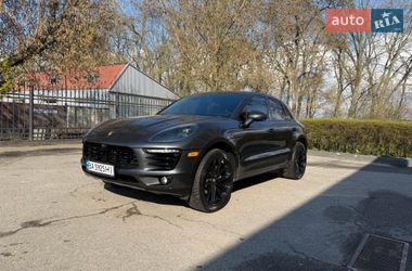 Внедорожник / Кроссовер Porsche Macan 2016 в Кропивницком