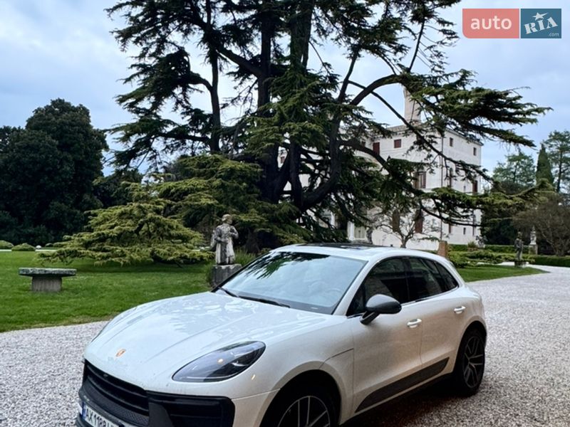 Внедорожник / Кроссовер Porsche Macan 2022 в Киеве