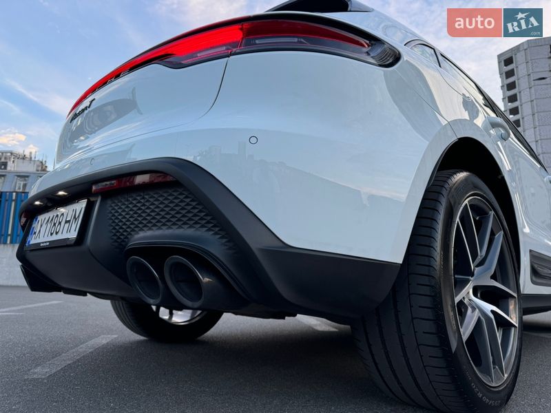 Внедорожник / Кроссовер Porsche Macan 2022 в Киеве