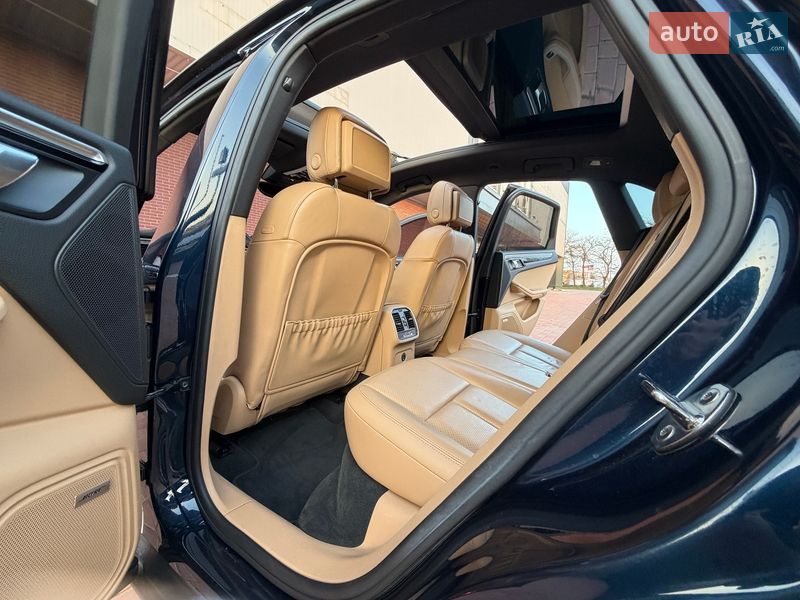 Внедорожник / Кроссовер Porsche Macan 2018 в Одессе