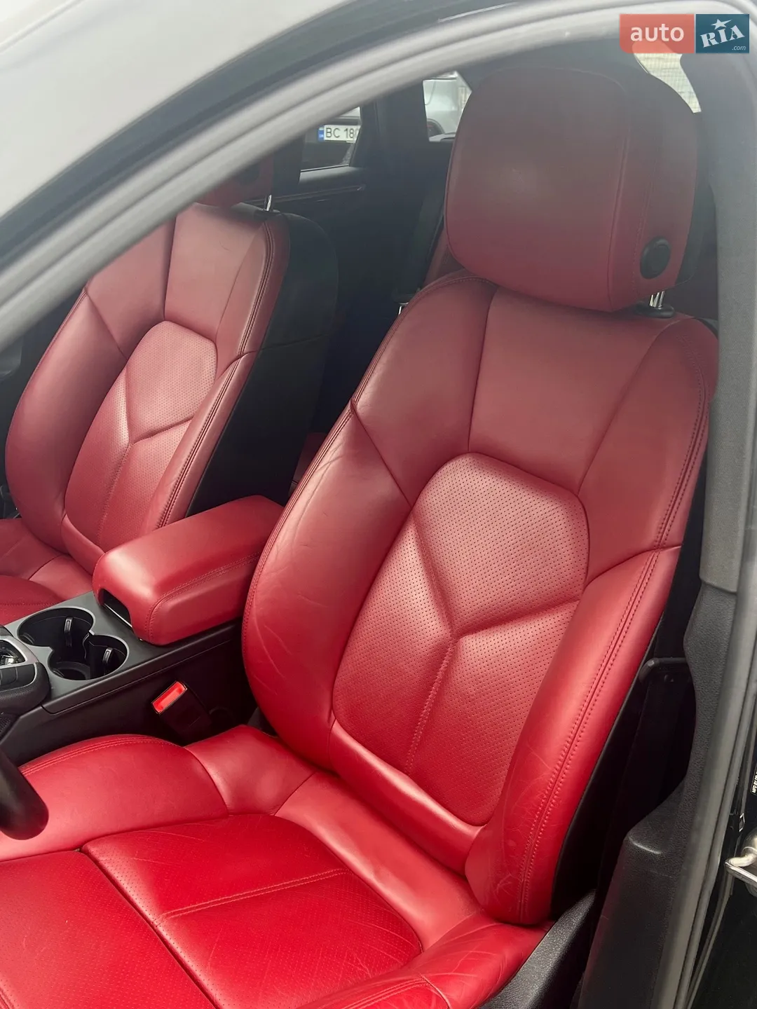 2019 Porsche Macan - мініатюра 29