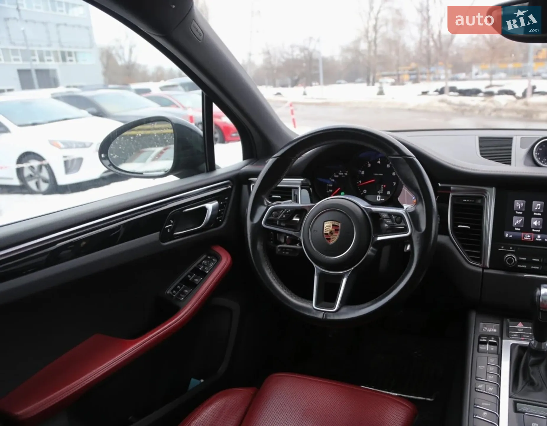 2018 Porsche Macan - мініатюра 15