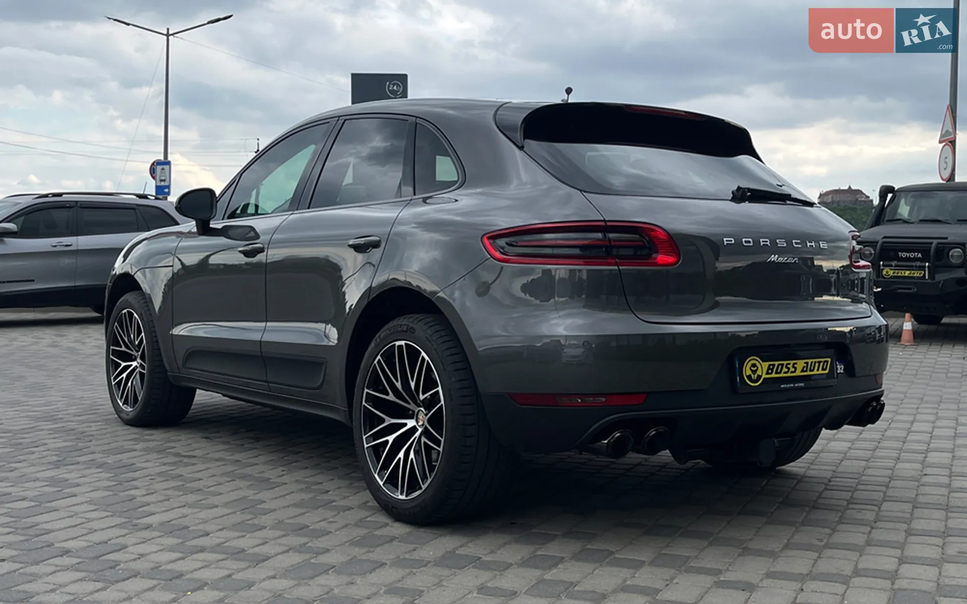 2017 Porsche Macan - мініатюра 5