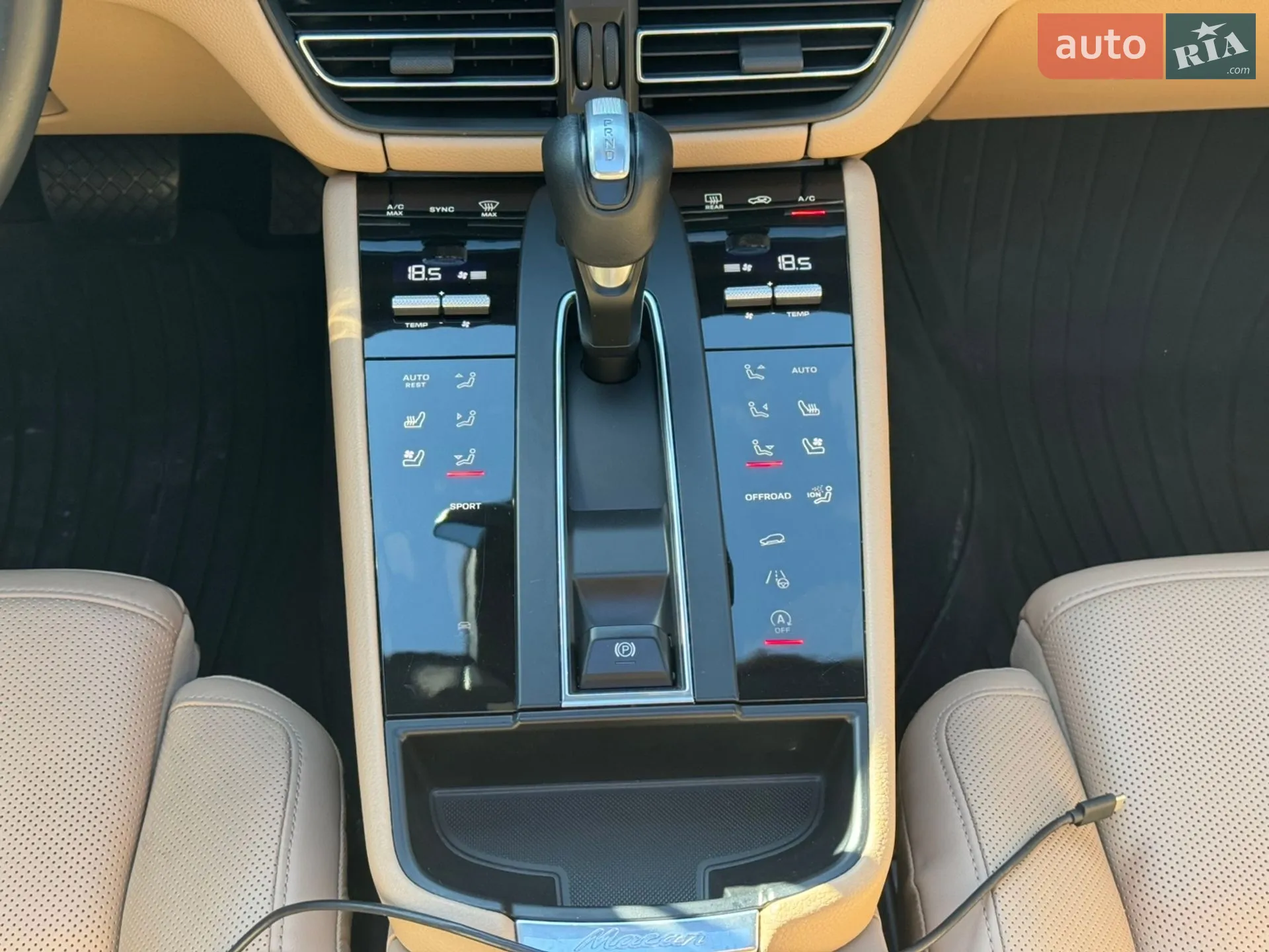 2022 Porsche Macan - мініатюра 29