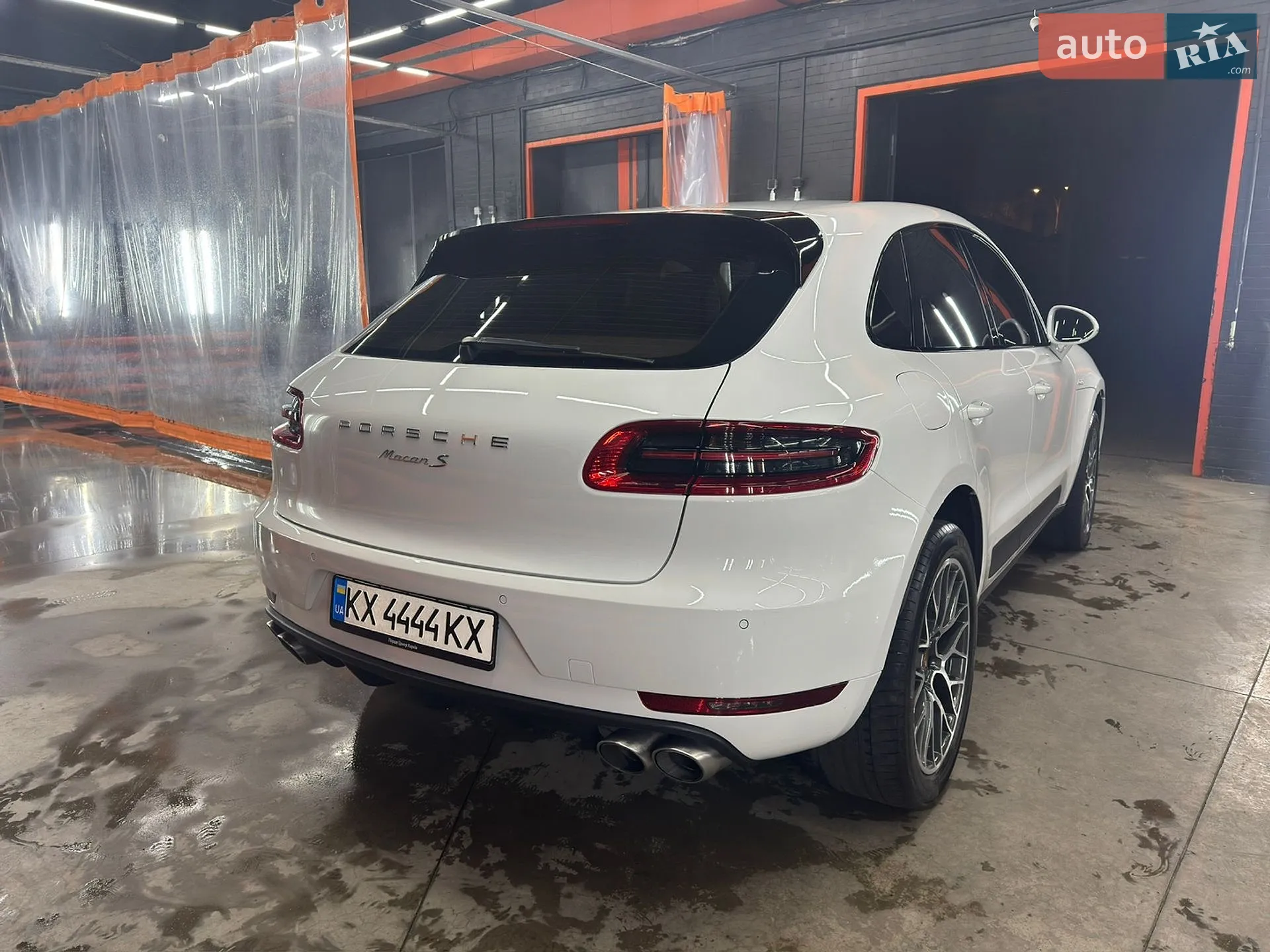 2016 Porsche Macan - мініатюра 9