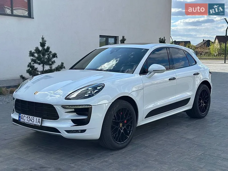 Porsche Macan