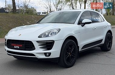 Позашляховик / Кросовер Porsche Macan 2016 в Києві