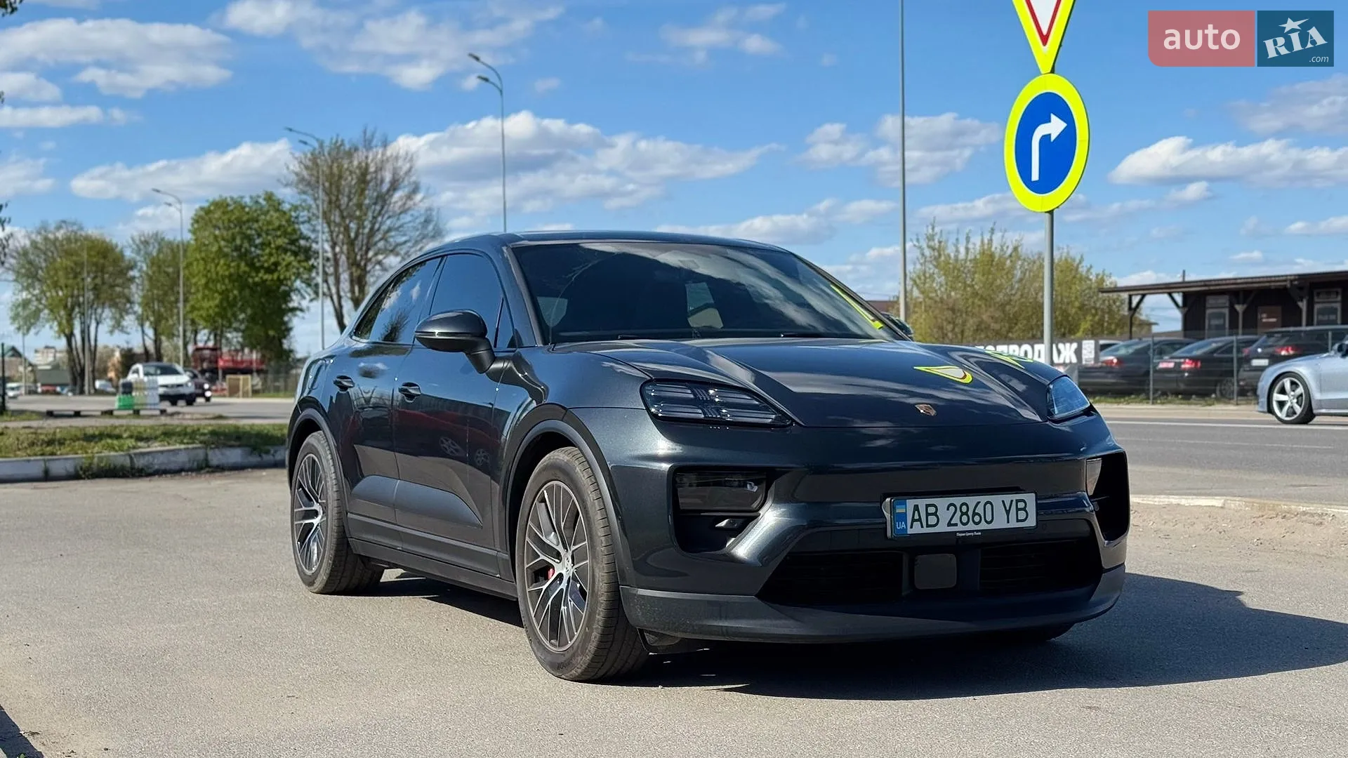 2025 Porsche Macan - мініатюра 9