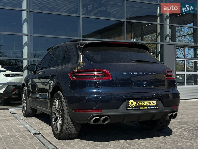 Позашляховик / Кросовер Porsche Macan 2017 в Івано-Франківську