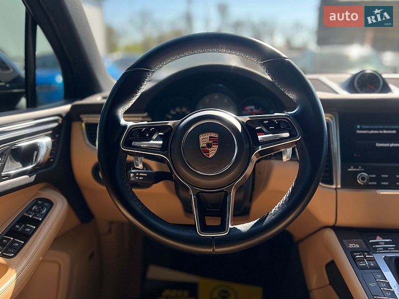 Позашляховик / Кросовер Porsche Macan 2017 в Івано-Франківську
