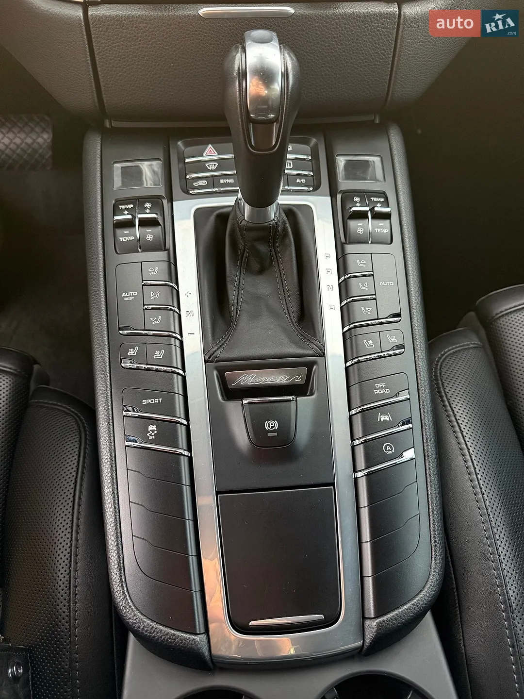 2017 Porsche Macan - мініатюра 28