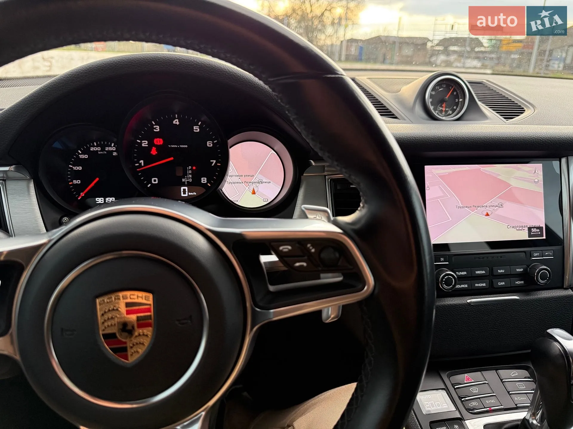 2017 Porsche Macan - мініатюра 39
