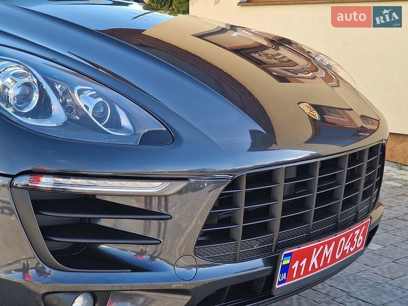 Внедорожник / Кроссовер Porsche Macan 2017 в Бориславе