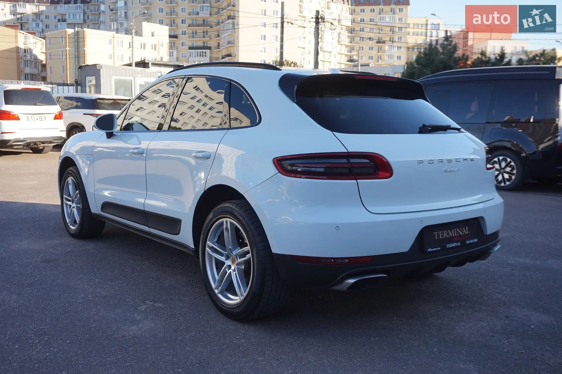 2016 Porsche Macan - мініатюра 8