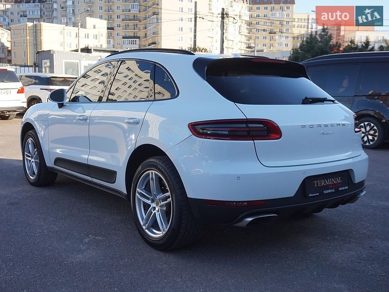 Внедорожник / Кроссовер Porsche Macan 2016 в Одессе