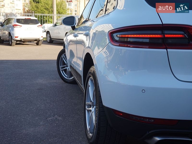 Внедорожник / Кроссовер Porsche Macan 2016 в Одессе