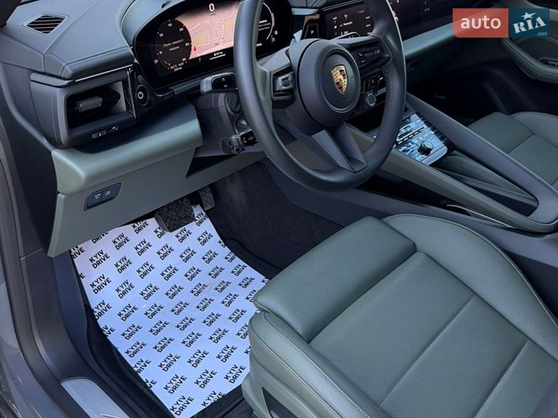 Внедорожник / Кроссовер Porsche Macan 2025 в Киеве