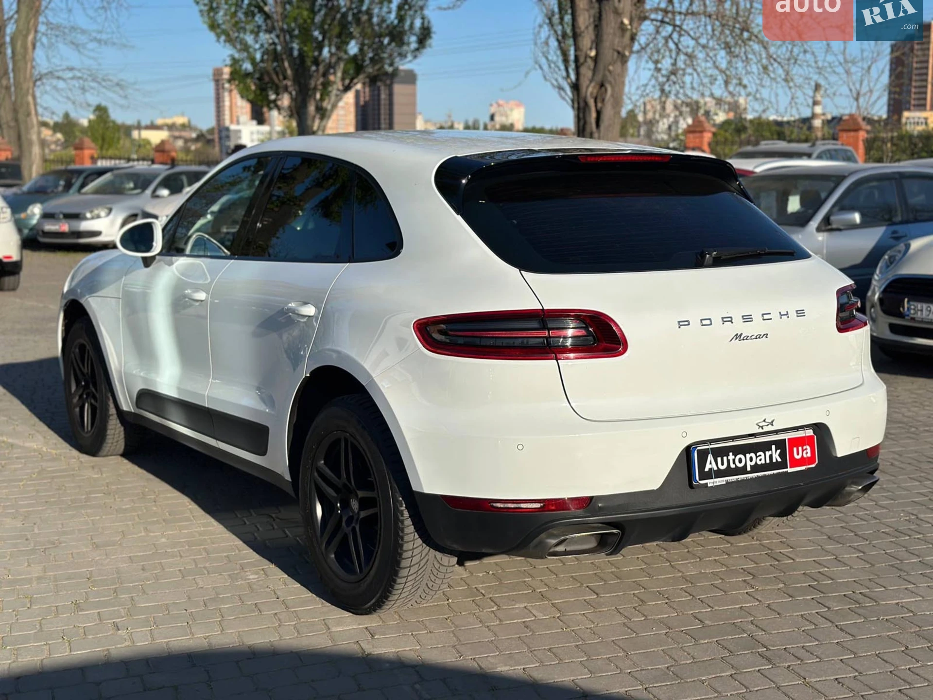 2017 Porsche Macan - мініатюра 10